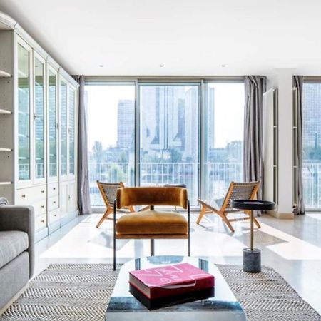 פריז Bright 1Bedroom Apartment Centrally Located With Most Beautiful Views From Seine At 10 Minutes Walking From Beaugrenelle Shopping Mall And Eiffel Tower מראה חיצוני תמונה